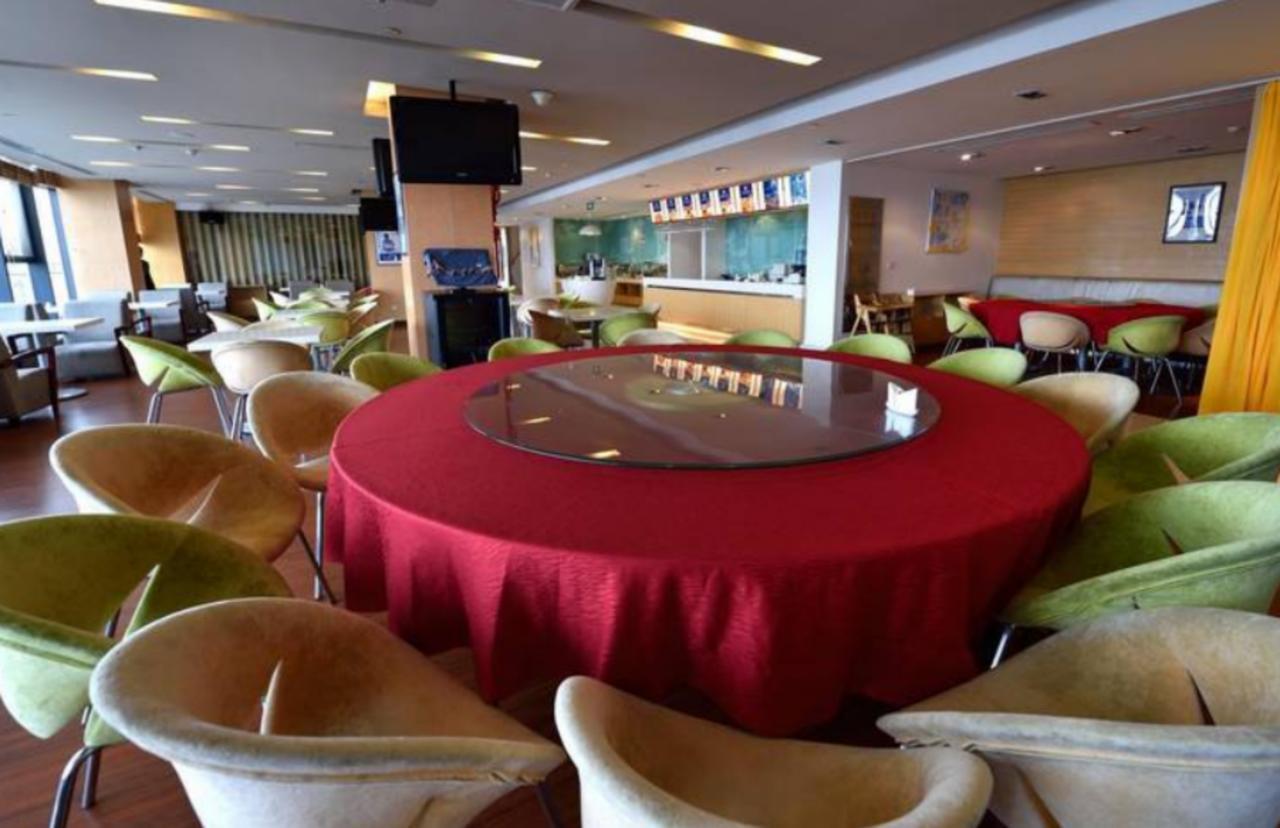 Holiday Inn Express Shanghai Nanhuizui المظهر الخارجي الصورة