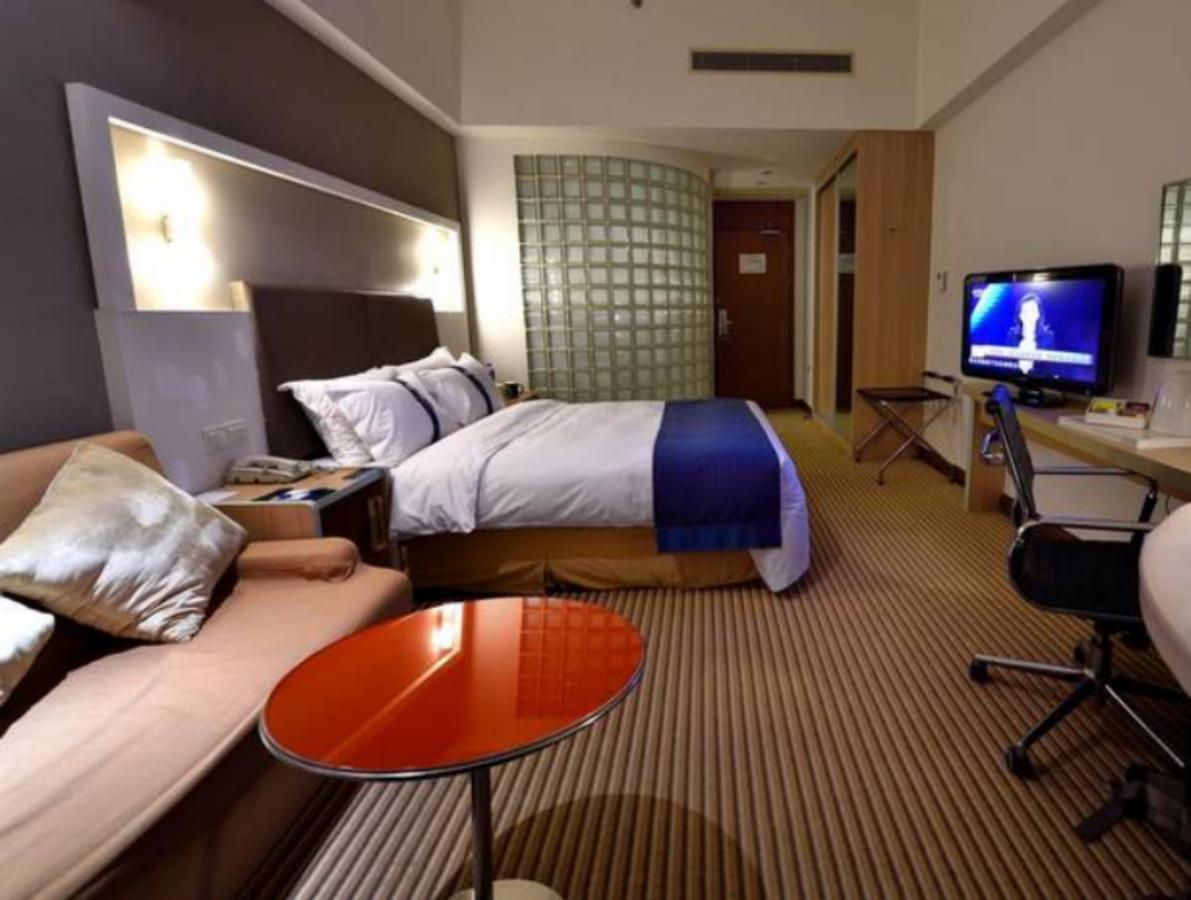 Holiday Inn Express Shanghai Nanhuizui المظهر الخارجي الصورة